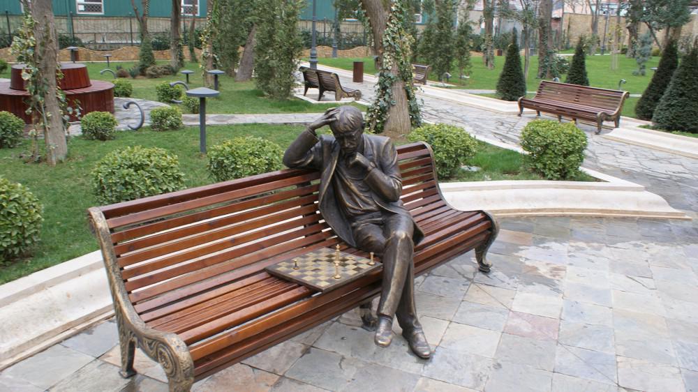 Bakının 12 əfsanəvi parkı