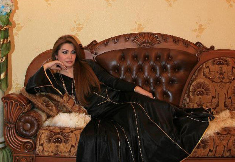 Könül Kərimova villasını satır