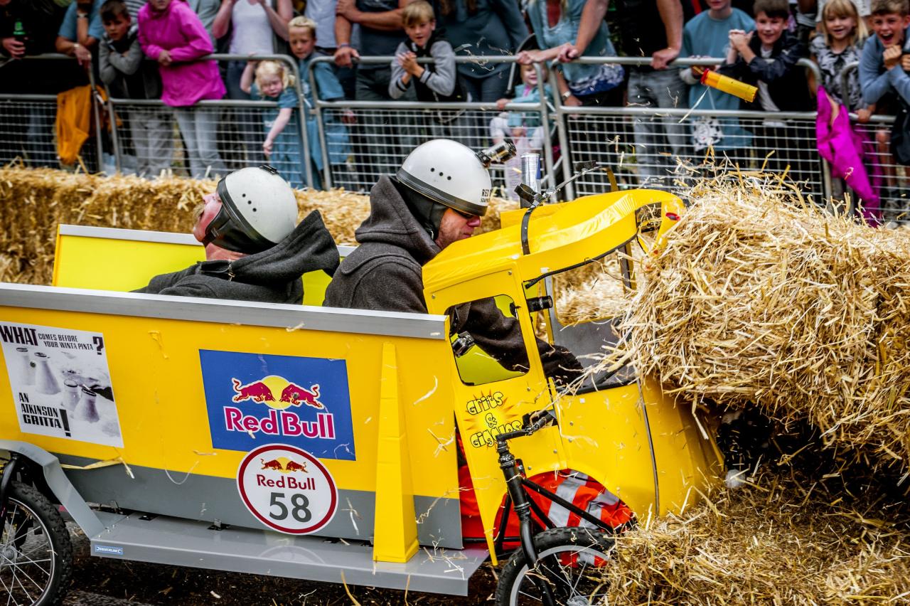 Что такое «Red Bull Soapbox Race»? Скоро в Баку