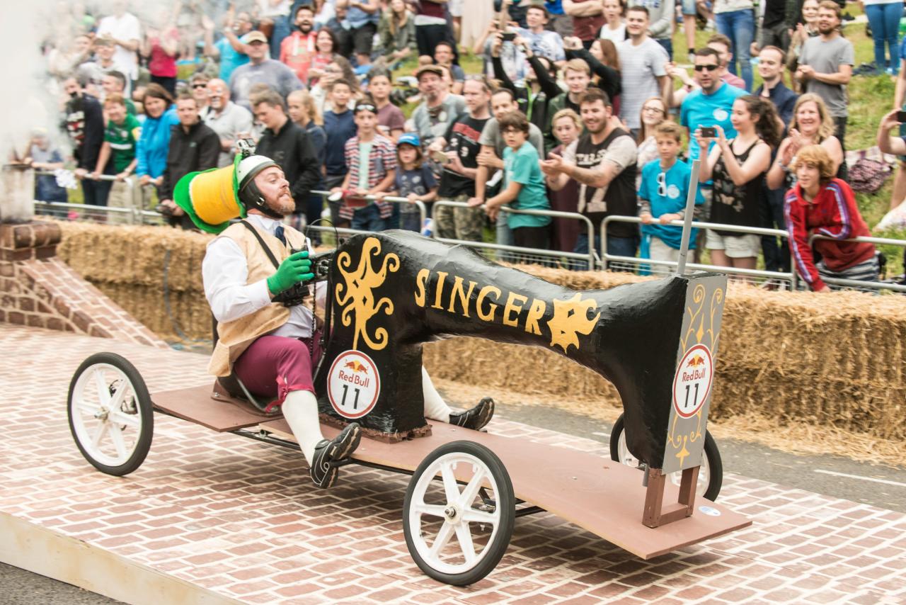 Что такое «Red Bull Soapbox Race»? Скоро в Баку