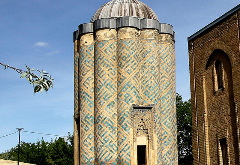 ​Naxçıvanda Qarabağlar Türbə Kompleksi bərpa olunacaq