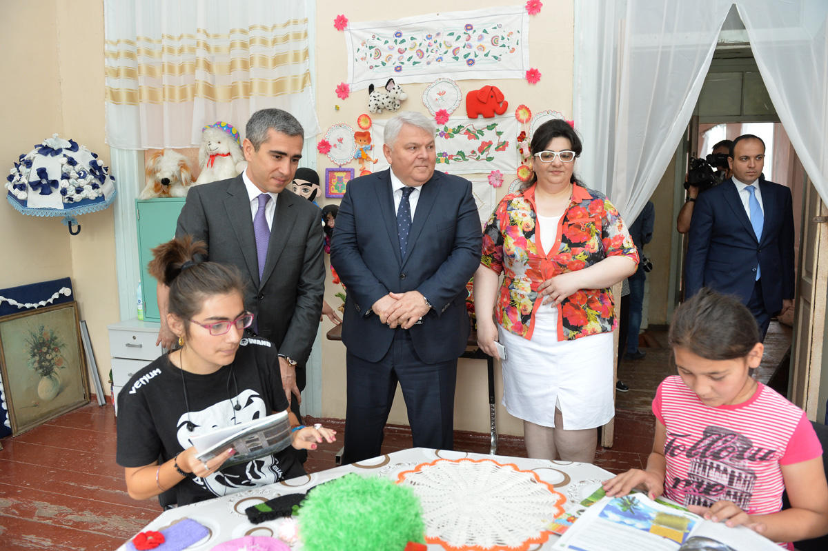 Heydər Əliyev Fondunun "Regional İnkişaf" İctimai Birliyi Yevlax və Şəkidə sakinlərlə görüşlər keçirib