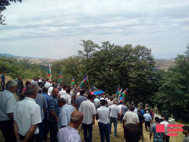 Şəhidimiz dəfn olundu