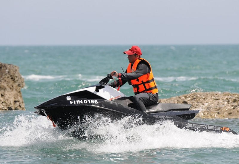 Xəzərin cəngindən xilas oldu