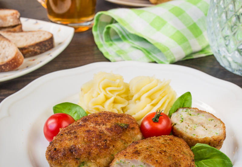 Кабачково-куриные котлеты