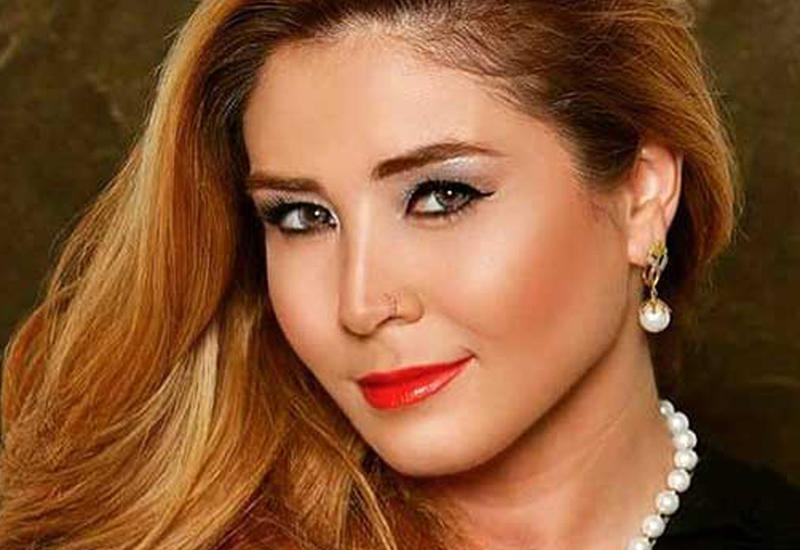 Elnarə konsertə əri ilə gəldi