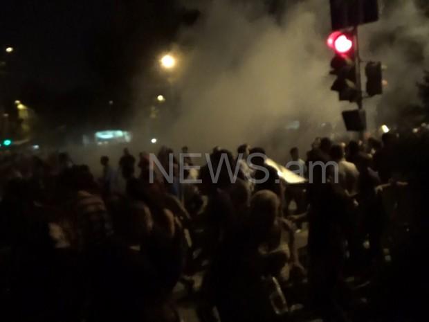 Побоище на улицах Еревана