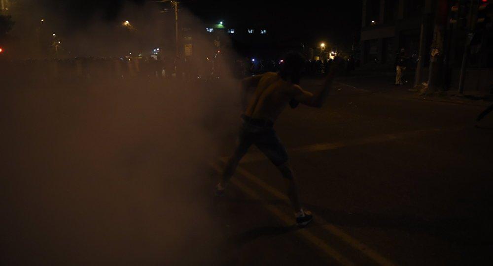 Побоище на улицах Еревана