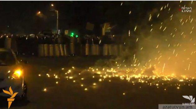 Побоище на улицах Еревана