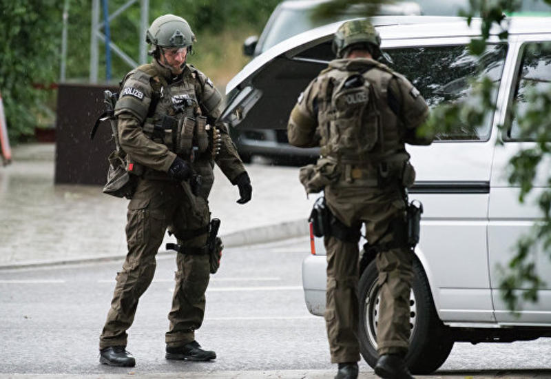 Очевидцы говорят о трех стрелявших в торговом центре в Мюнхене