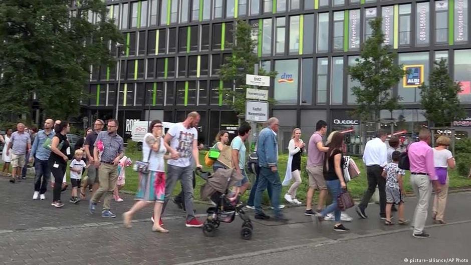 Стрельба в торговом центре Мюнхена, есть погибшие и раненые