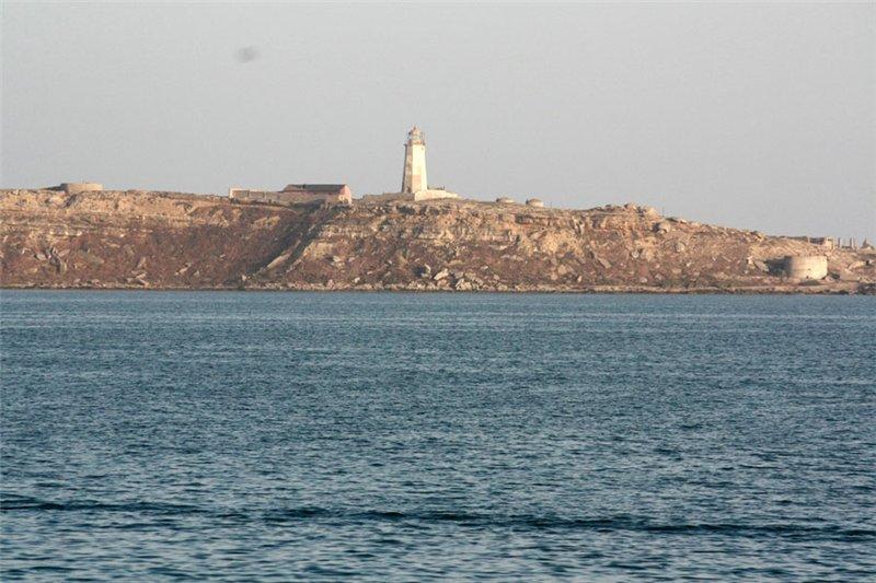 Иностранные туристы в восхищении от великолепия Бакинской бухты