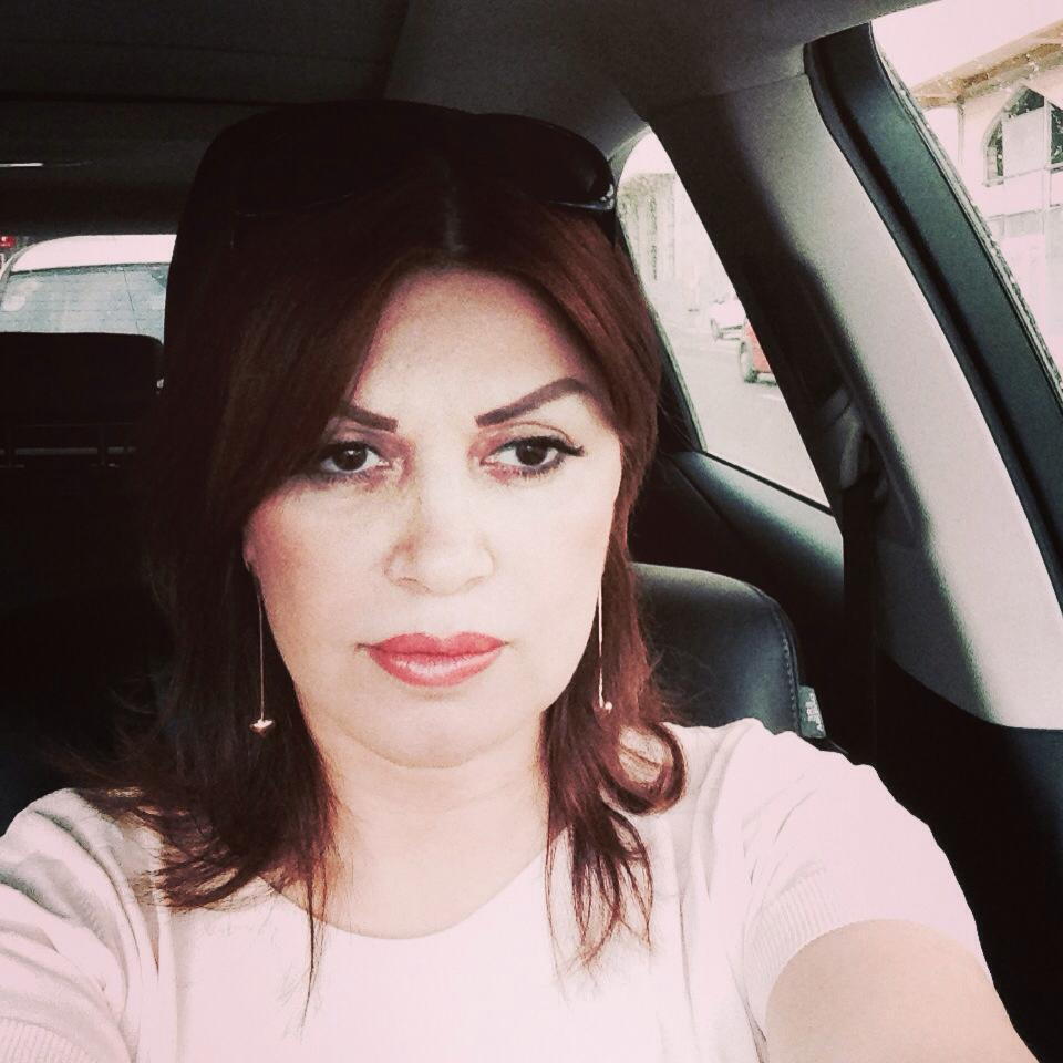 Sənubər İskəndərli: "O adam özünü kənardan görsə..."
