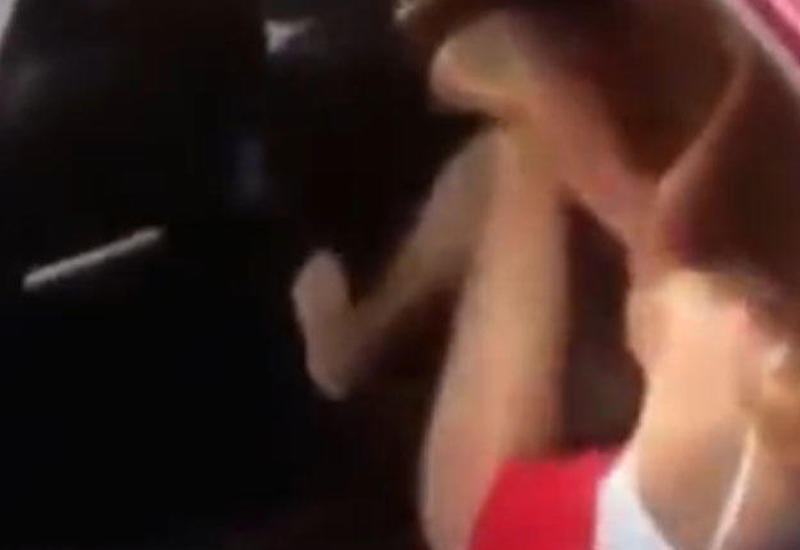 Qızlar taksidə saçyolduya çıxdılar