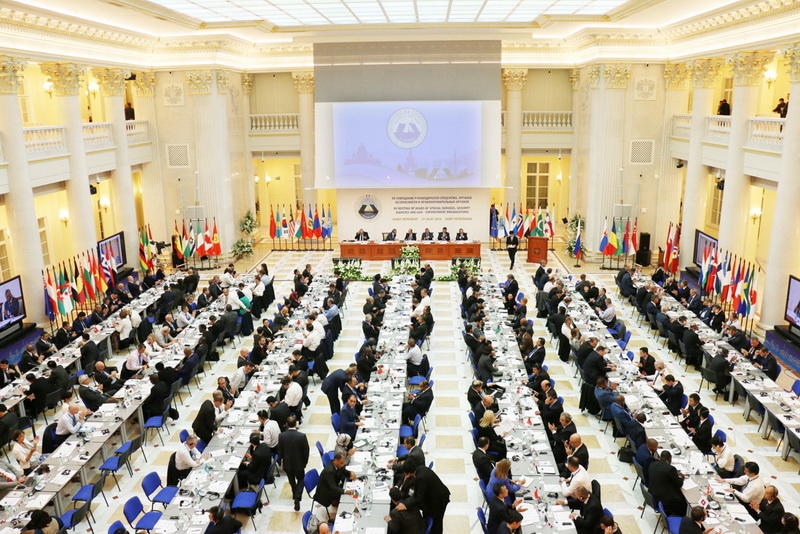 Мадат Гулиев обсуждает новые угрозы с коллегами из СНГ