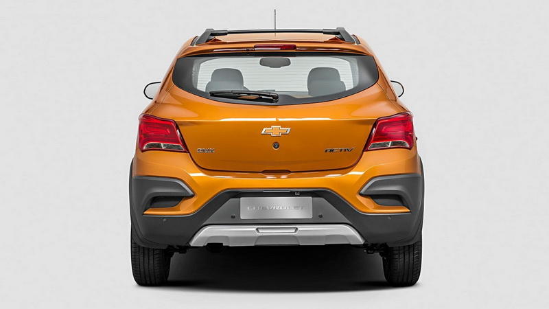 Chevrolet представила вседорожный хэтч