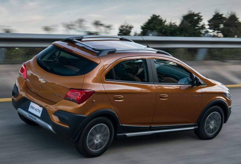 Chevrolet представила вседорожный хэтч
