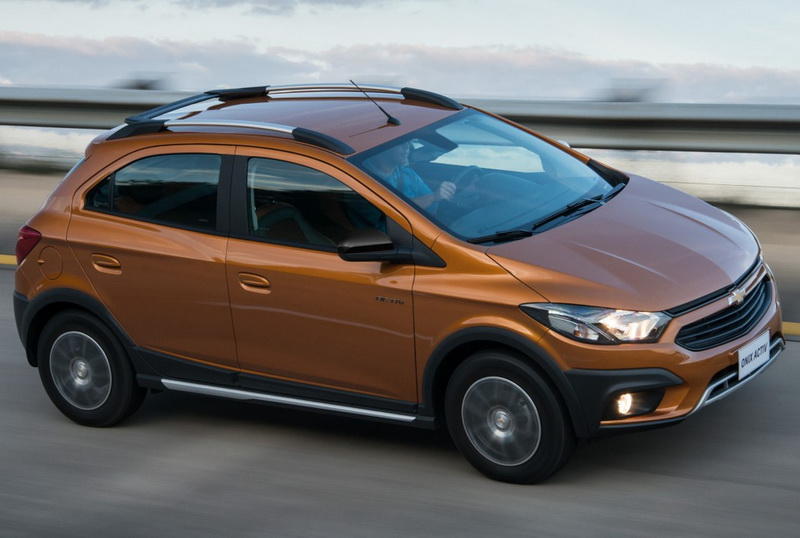 Chevrolet представила вседорожный хэтч