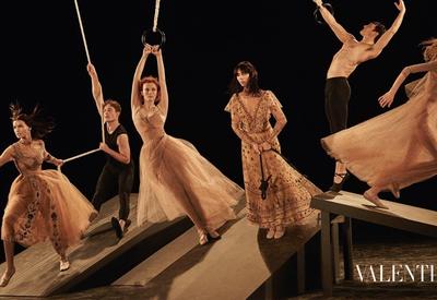 Балет от Valentino <span class="color_red">- ФОТО</span>