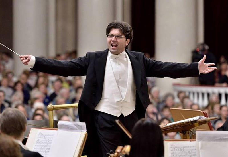 Эйюб Гулиев: В мире отменяют фестивали и концерты, а Азербайджан проводит их с размахом