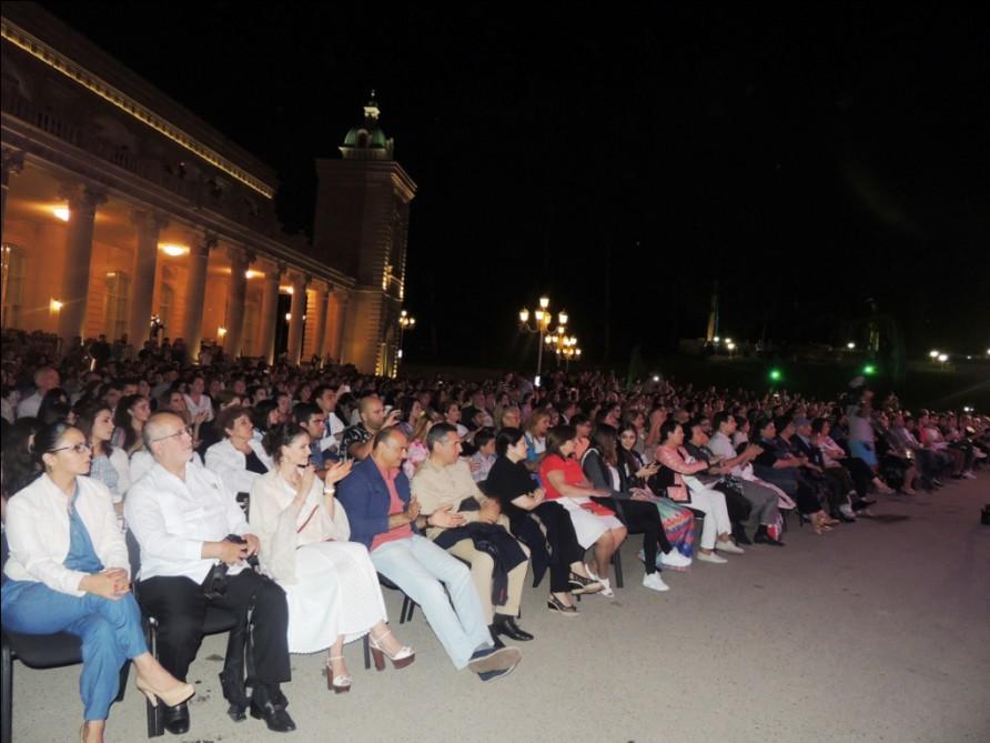 В Габале состоялся грандиозный концерт ансамбля «Kastro Romero Flamenko» Испании