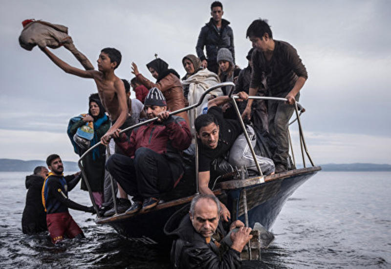 У берегов Испании спасены десятки мигрантов