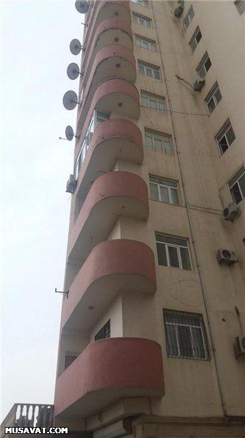 Bakıda uşaqların qəniminə çevrilən eyvanlar