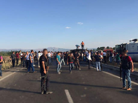 Сильный взрыв в Турции, есть погибшие и пострадавшие