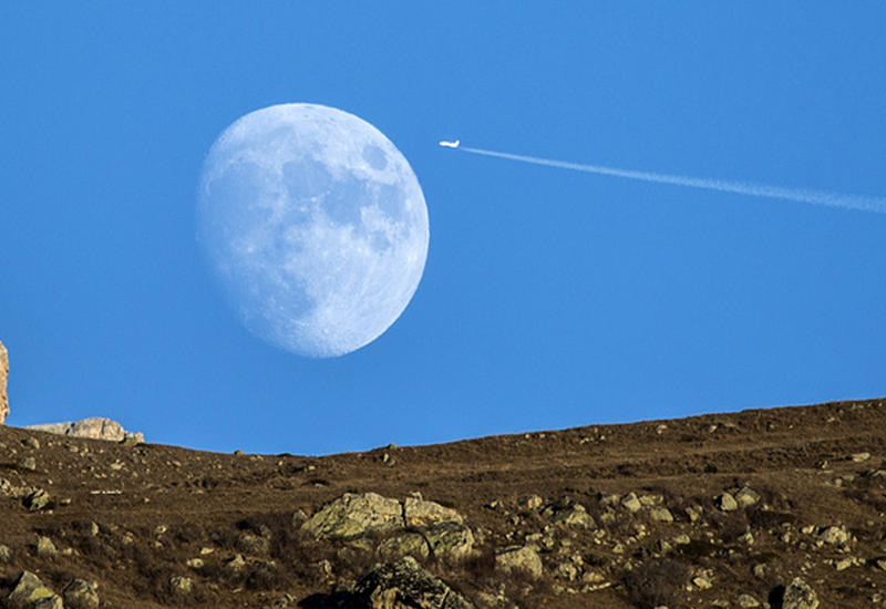 США разрешили первый в истории частный полет на Луну