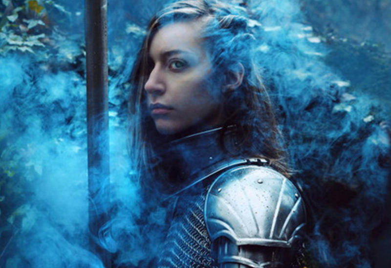 Портал во времена короля Артура: женщины в образе средневековых рыцарей