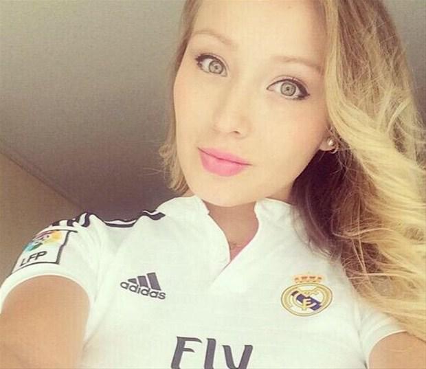 "Kriştianu Ronaldu məni çox sevirdi"