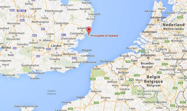 4 nəfər əhalisi olan ölkə - FOTO