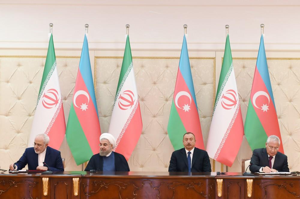 Официальный визит президента Ирана в Азербайджан
