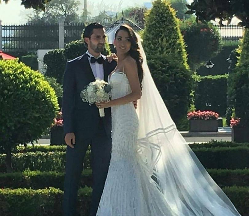 Məşhur futbolçu evləndi