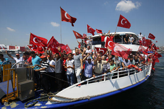 Многомиллионный митинг в Стамбуле