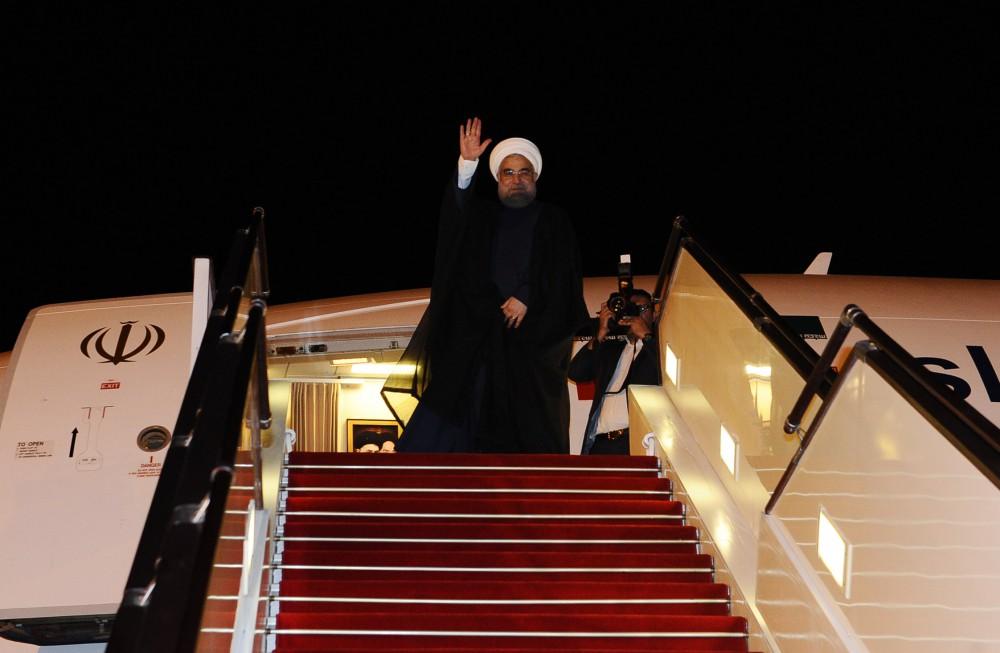 Завершился официальный визит Президента Ирана в Азербайджан