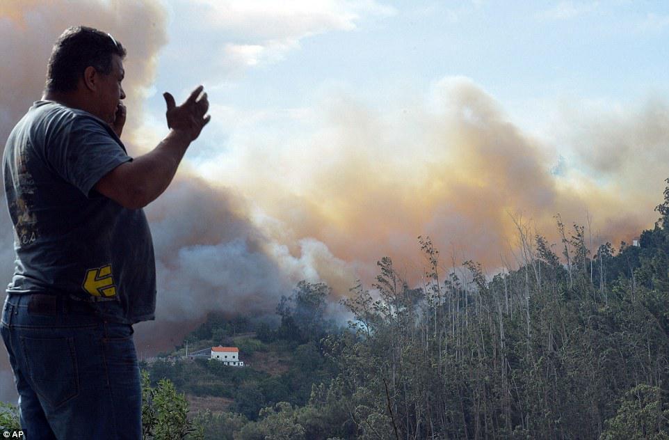 Portuqaliyanın Madeyra adası yanır