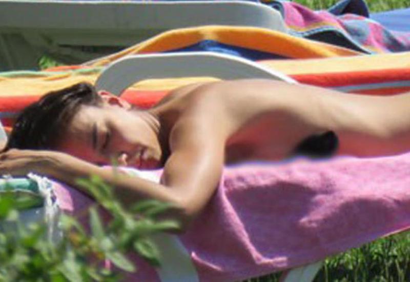 Türk aktrisa belə günəşləndi