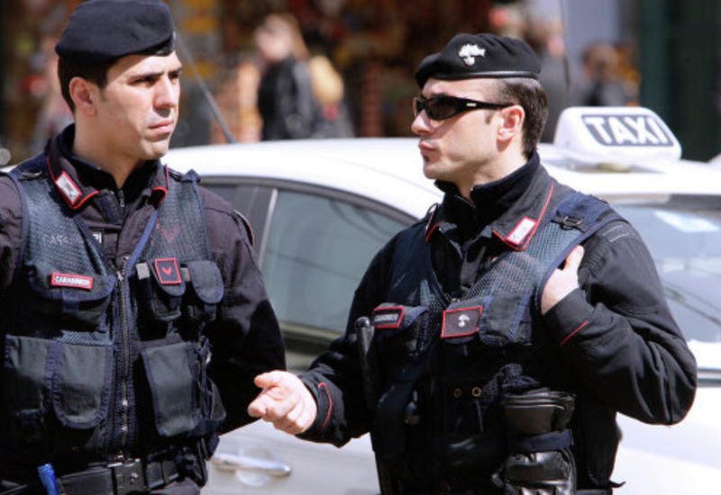 Неизвестные ограбили банк в центре Милана