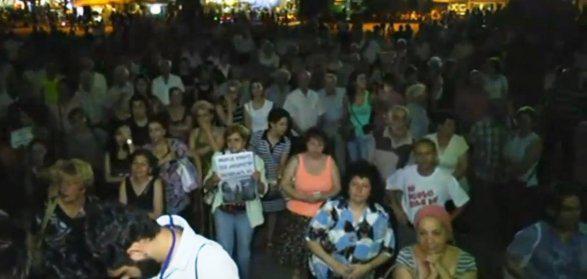 İrəvanda etiraz aksiyaları davam edir