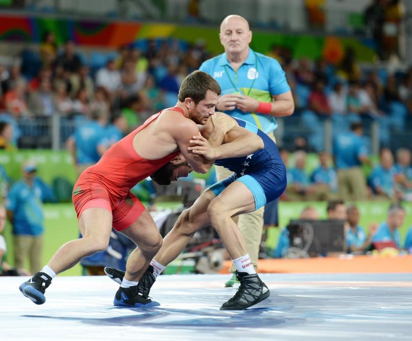 İdman Rövşən yarımfinalda, Elvin 1/4 finalda!