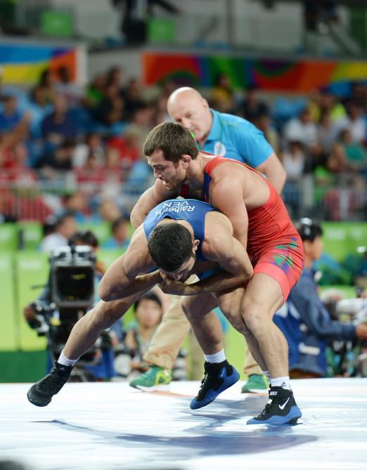 İdman Rövşən yarımfinalda, Elvin 1/4 finalda!