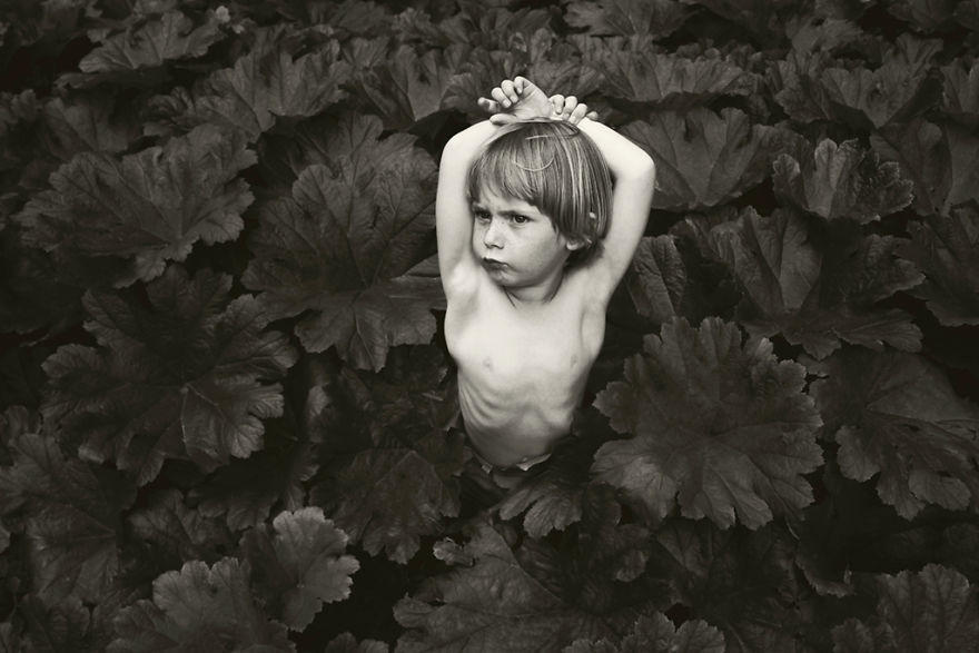 Лучшие работы конкурса детской фотографии B&W Child Photography 2016