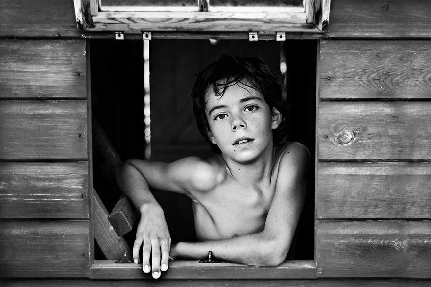 Лучшие работы конкурса детской фотографии B&W Child Photography 2016