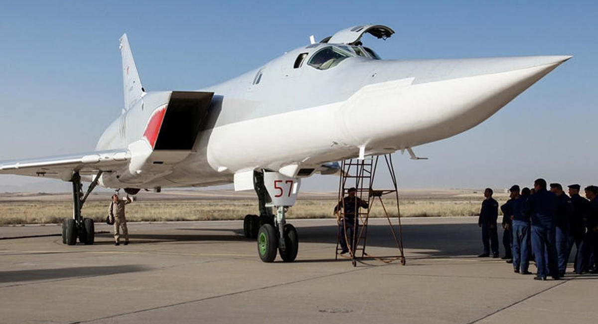 Rusiya bombardmançıları İranda