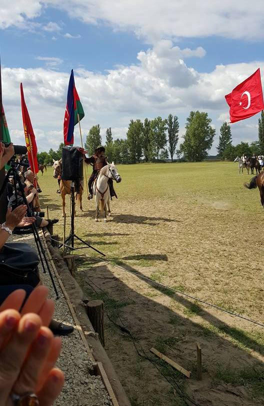Gülnarə Xəlilova: "Macarıstandakı Qurultay türk xalqlarını birləşdirir və sülhə çağırır"
