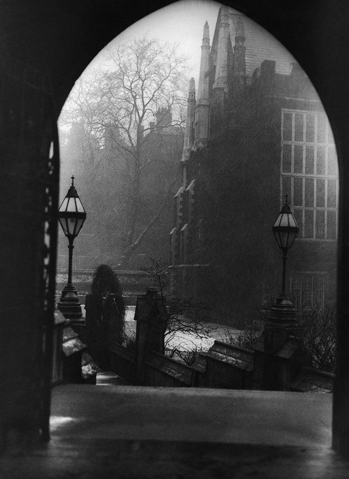 Исторические фотографии XIX века о том, как лондонцы умирали от смога