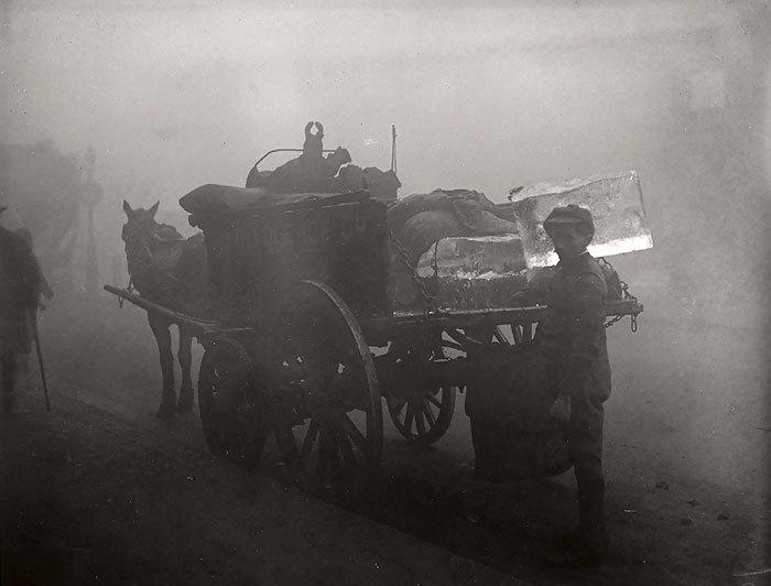 Исторические фотографии XIX века о том, как лондонцы умирали от смога