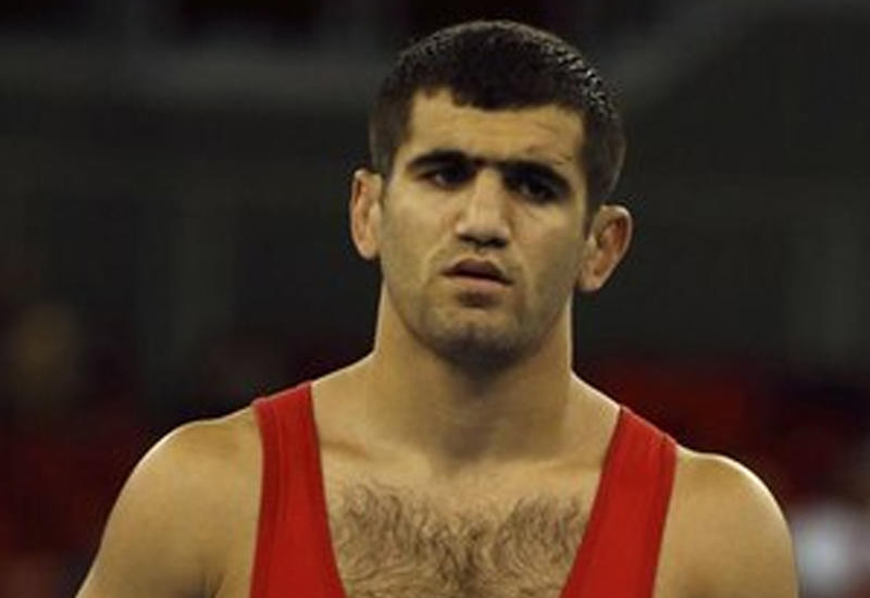 Борец Джабраил Гасанов упустил шанс выйти в финал
