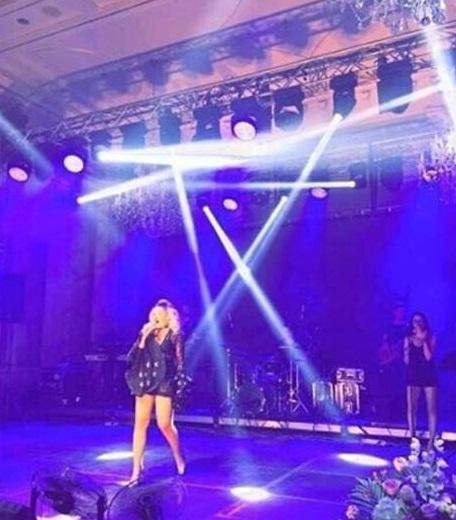 Müğənni Hadisə Bakıda